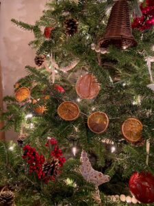 Dried Orange Garland on a Christmas tree 